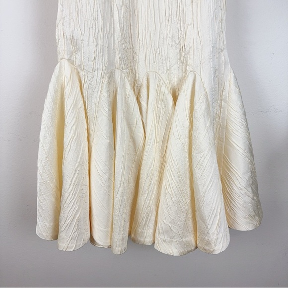 Elliatt NWT Activity Mini Dress in Cream Butter Size Small - Picture 5 of 7